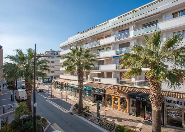 Apartment L'ensoleille A 100m De La Sainte-Maxime